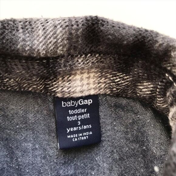 BABygap gray/white plaid faux undershirt thick button down shirt VGUC 3T - Picture 5 of 6